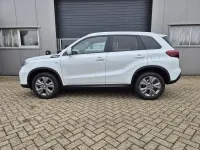 Neu Suzuki Vitara Comfort 110 PS (80 kW) 2026 Cool white pearl metallic SUV