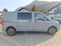 Gebraucht Mercedes Vito 190 PS (139 kW) 2026 Grau Van
