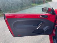 Second-hand VW Beetle 105 CP (77 kW) 2012 Roșu Hatchback