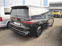 Gebraucht VW T7 Style 150 PS (110 kW) 2024 Schwarz Van