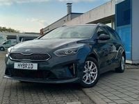 Usado Kia Ceed 105 HP (77 kW) 2020 Citadino