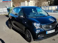 Używany Smart ForFour 71 KM (52 kW) 2018 Czarny Hatchback