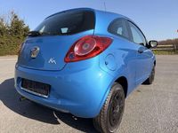 Gebraucht Ford Ka Ambiente 69 PS (50 kW) 2013 Diveblau Kleinwagen