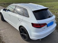Gebraucht Audi A3 Attraction 150 PS (110 kW) 2014 Weiß Coupé