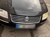 Gebraucht VW Passat 105 PS (77 kW) 2004 Schwarz Limousine