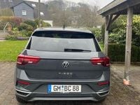 Gebraucht VW T-Roc Active 150 PS (110 kW) 2021 Grau SUV