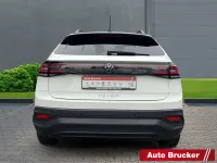 Gebraucht VW Taigo Move 150 PS (110 kW) 2023 Weiss SUV