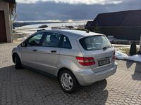 Gebraucht Mercedes B180 109 PS (80 kW) 2007 Silber Van / Kleinbus
