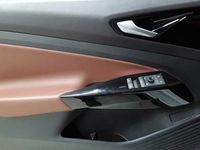 Gebraucht VW ID.4 Pro 150 kW (204 PS) 2022 Gletscherweiß metallic / dach schwarz SUV