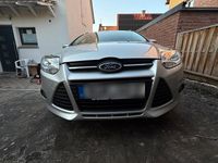 Gebraucht Ford Focus 108 PS (79 kW) 2012 Silber Kombi