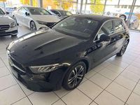 Gebraucht Mercedes A200 Advanced 163 PS (119 kW) 2024 Schwarz Limousine
