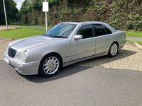 Gebraucht Mercedes E240 Avantgarde 170 PS (125 kW) 2000 Silber Limousine