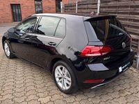 Gebraucht VW Golf VII Comfortline 150 PS (110 kW) 2020 Schwarz Limousine