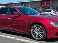 Gebraucht Maserati Ghibli 409 PS (300 kW) 2015 Rot Limousine
