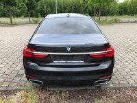 Second-hand BMW 740 320 CP (235 kW) 2016 Gri Berlinǎ
