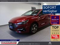 Gebraucht Hyundai i30 Intro Edition 160 PS (117 kW) 2021 Rot Limousine