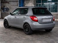 Gebraucht Skoda Fabia Ambition 90 PS (66 kW) 2014 Grau Kleinwagen