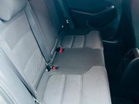 Gebraucht VW Jetta 160 PS (117 kW) 2014 Grau Limousine