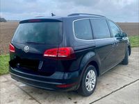 Gebraucht VW Sharan Comfortline 150 PS (110 kW) 2016 Schwarz Van / Kleinbus