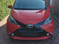 Gebraucht Toyota Aygo X-play 69 PS (50 kW) 2014 Rot Kleinwagen