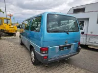 Gebraucht VW T4 77 PS (56 kW) 1994 Blau Van
