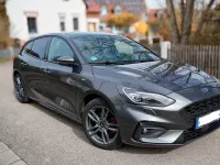 Usata Ford Focus ST-Line 150 CV (110 kW) 2019 Grigio Berlina