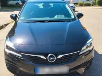 Gebraucht Opel Astra Edition 110 PS (80 kW) 2022 Schwarz Kleinwagen