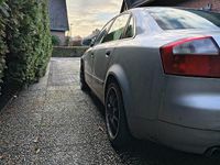 Gebraucht Audi A4 102 PS (75 kW) 2004 Silber Limousine
