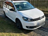 Gebraucht VW Touran 105 PS (77 kW) 2012 Weiß Van / Kleinbus