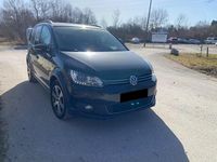 Gebraucht VW Touran Cross 170 PS (125 kW) 2012 Schwarz Van / Kleinbus