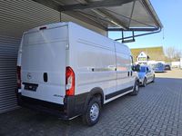 Gebraucht Opel Movano 140 PS (102 kW) 2022 Eis weiss Van