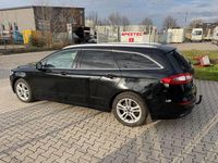 Gebraucht Ford Mondeo Titanium 179 PS (131 kW) 2016 Schwarz Kombi