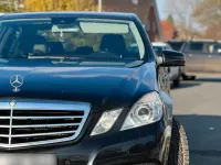 Gebraucht Mercedes E220 170 PS (125 kW) 2012 Schwarz Limousine