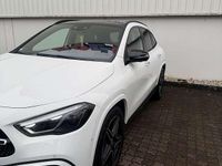 Gebraucht Mercedes GLA220 190 PS (139 kW) 2023 Weiß SUV