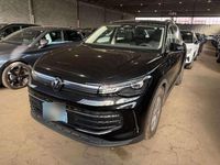 Gebraucht VW Tiguan Life 150 PS (110 kW) 2025 Grenadillschwarz metallic SUV