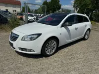 Gebraucht Opel Insignia 194 PS (142 kW) 2012 Weiß Kombi