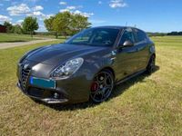 gebraucht Alfa Romeo Giulietta 1.8 TBi 16V TCT 241 PS Quadrifoglio Verde