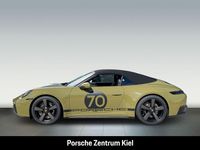 Neu Porsche 992 541 PS (397 kW) 2026 Grün Cabrio