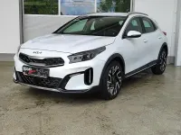 Neu Kia XCeed Spirit 150 PS (110 kW) 2026 Deluxeweiss met. SUV