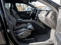 Gebraucht Volvo XC60 Plus 197 PS (144 kW) 2022 Schwarz SUV