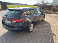 Gebraucht Opel Astra Eco 105 PS (77 kW) 2019 Blau Kombi