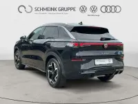 Neu VW T-Roc R-line 150 PS (110 kW) 2026 Grenadillschwarz metallic SUV
