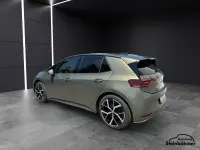 Gebraucht VW ID.3 IQ Drive 139 kW (190 PS) 2026 Dark olivine green (grün) Kleinwagen