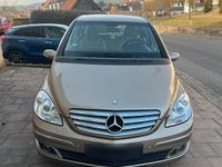 Gebraucht Mercedes B170 116 PS (85 kW) 2006 Gold Van / Kleinbus