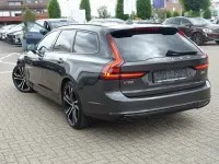Gebraucht Volvo V90 R-Design 197 PS (144 kW) 2022 Platinum grey Kombi