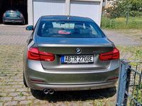 Gebraucht BMW 330e iPerformance 252 PS (185 kW) 2016 Grau Limousine