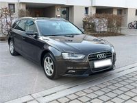Gebraucht Audi A4 Sport 120 PS (88 kW) 2013 Grau Kombi