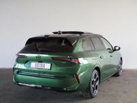 Neu Opel Astra Ultimate 145 PS (106 kW) 2026 Klover grün Kombi