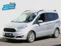 Gebraucht Ford Tourneo Courier Titanium 101 PS (74 kW) 2017 Silber Van / Kleinbus