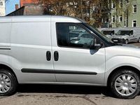 Usata Opel Combo 95 CV (69 kW) 2019 Argento Monovolume